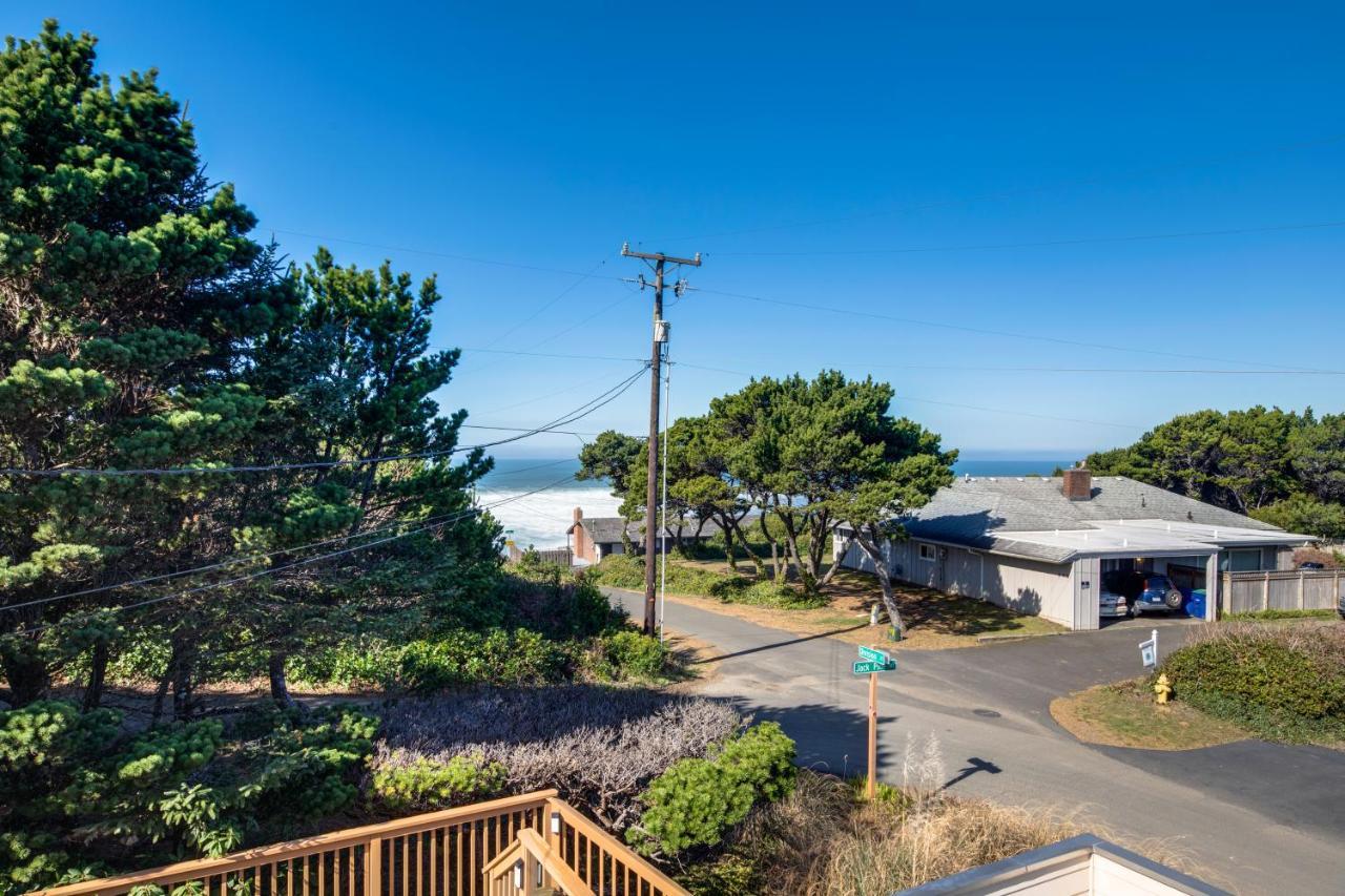 Coastal Dream Villa Depoe Bay Exterior photo